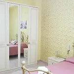 Casa Valmary *