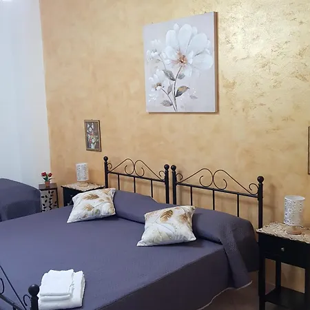 Casa Valmary * Solarino